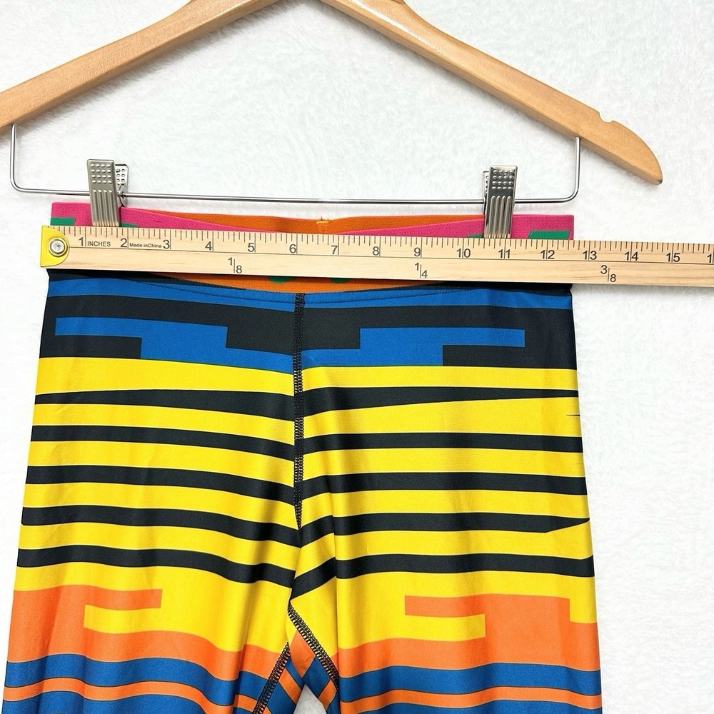 Nike Pro HyperWarm Leggings XS Multicolor Striped Graphic Retro 80s Rainbow pant - Picture 2 of 10